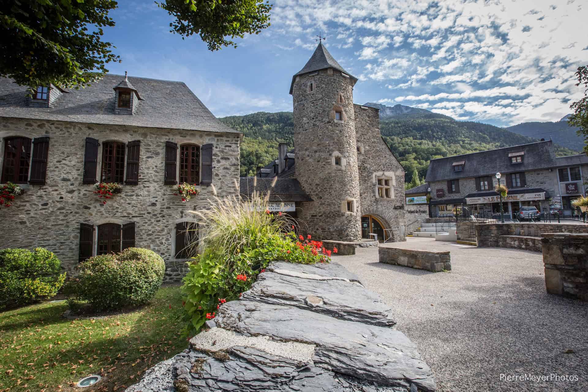 Saint-Lary